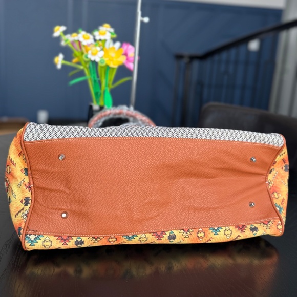 American Bling by Montana West Weekender Bag NWT - Picture 6 of 7